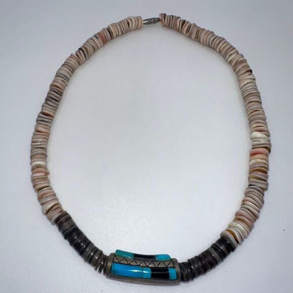 Native American Santo Domingo vintage sterling heishi...